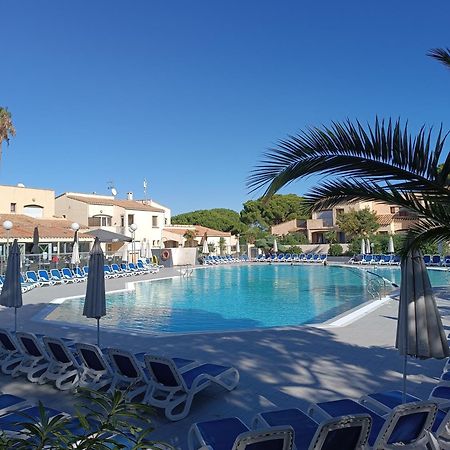 Studio Renove Dans Residence De Vacances Avec Grande Piscine Chauffee, Parking Et Terrasse Agde Dış mekan fotoğraf
